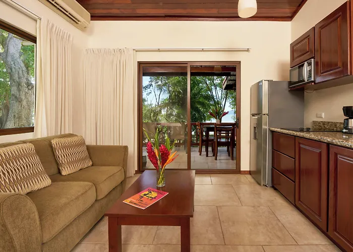 The Coast Beachfront 4* Tamarindo