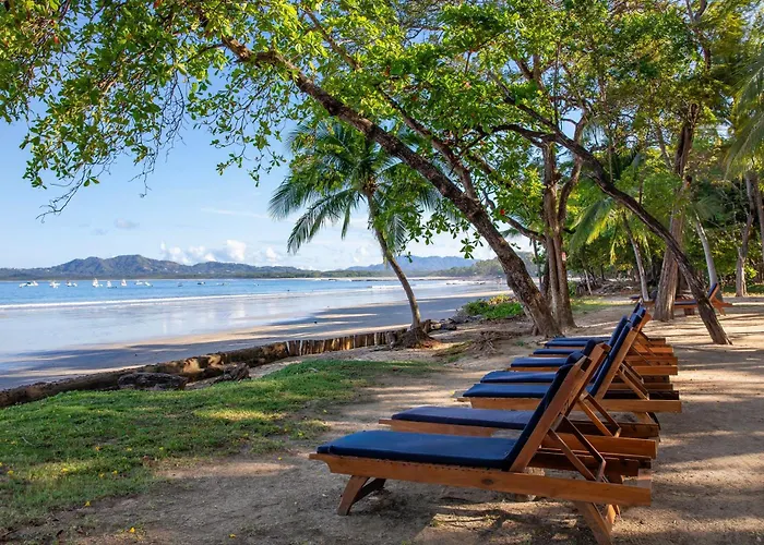 Hotel The Coast Beachfront 4*