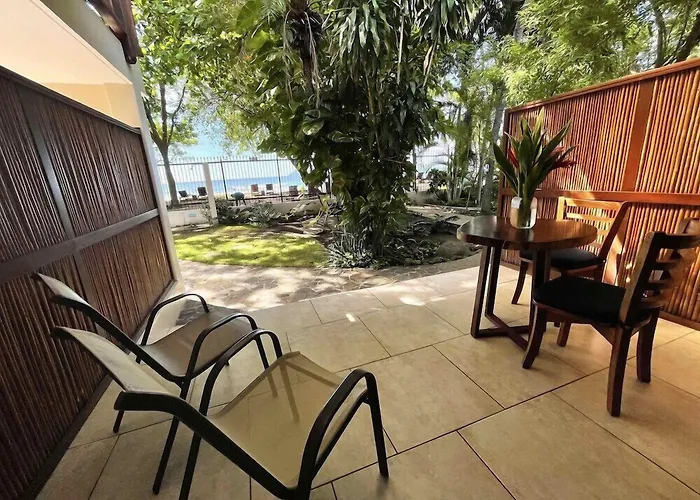 Hotel The Coast Beachfront 4*
